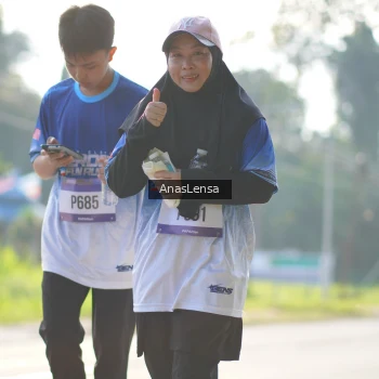 Runner Photo 3483389