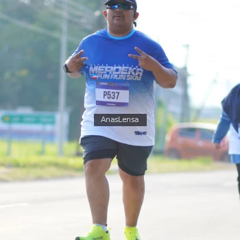 Runner Photo 3483399