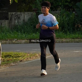 Runner Photo 3483412