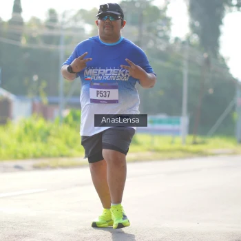 Runner Photo 3483422