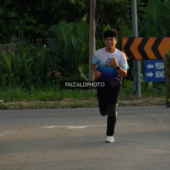 Runner Photo 3483437