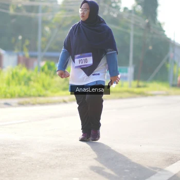 Runner Photo 3483445