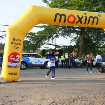 Runner Photo 3483457