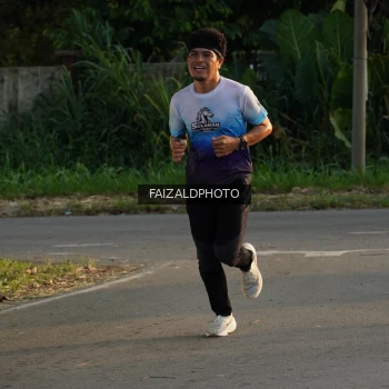 Runner Photo 3483471