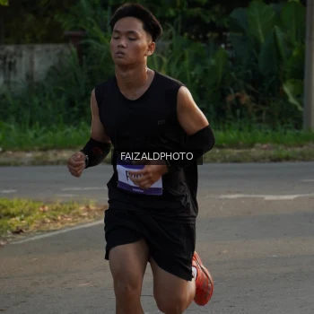 Runner Photo 3483483