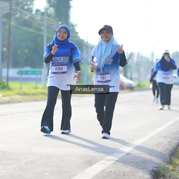 Runner Photo 3483509