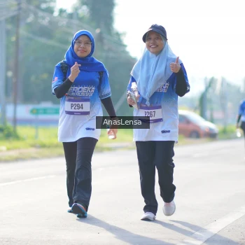 Runner Photo 3483517