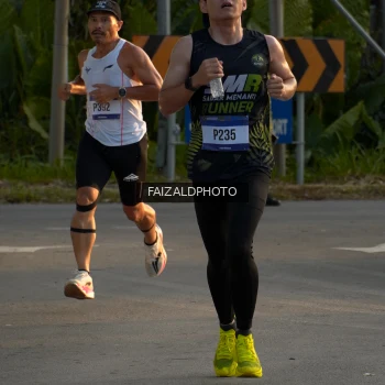 Runner Photo 3483525