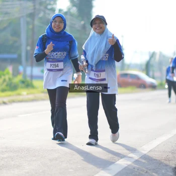 Runner Photo 3483531