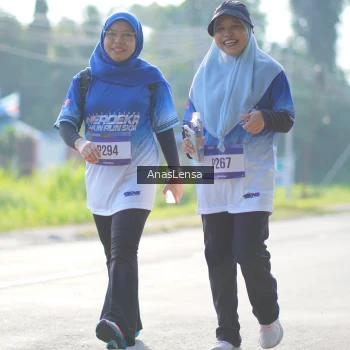 Runner Photo 3483537