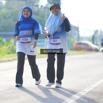 Runner Photo 3483538
