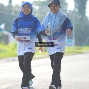 Runner Photo 3483549