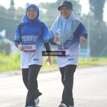 Runner Photo 3483550