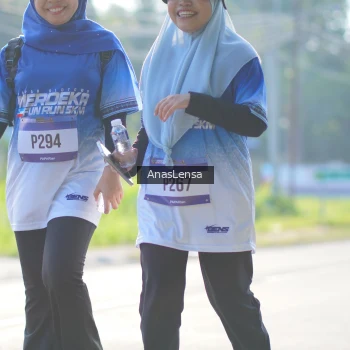 Runner Photo 3483560