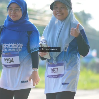 Runner Photo 3483568