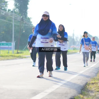 Runner Photo 3483576