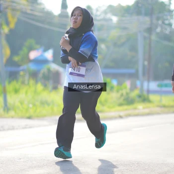 Runner Photo 3483621