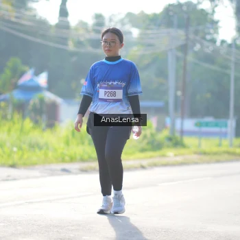 Runner Photo 3483656
