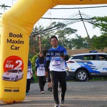 Runner Photo 3483723
