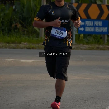 Runner Photo 3483736