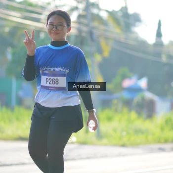 Runner Photo 3483744
