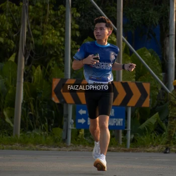 Runner Photo 3483754