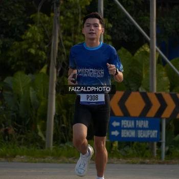 Runner Photo 3483755
