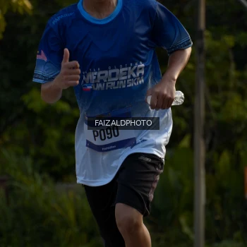 Runner Photo 3483782
