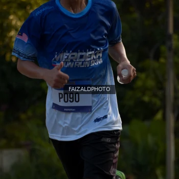 Runner Photo 3483784