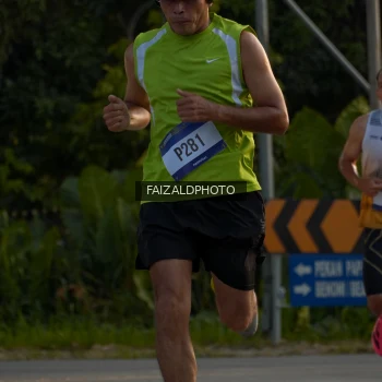Runner Photo 3483799
