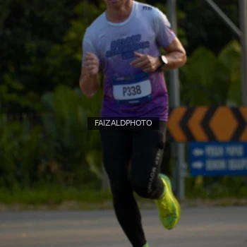 Runner Photo 3483812