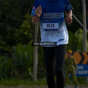 Runner Photo 3483821