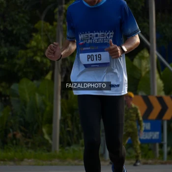 Runner Photo 3483822