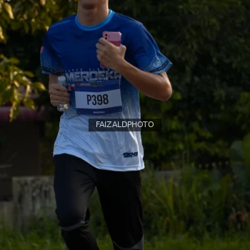 Runner Photo 3483841