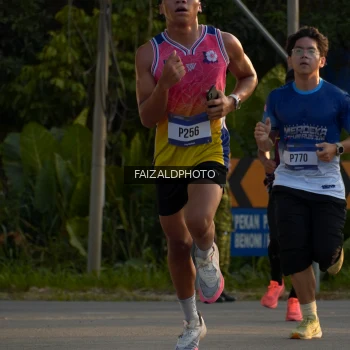 Runner Photo 3483853