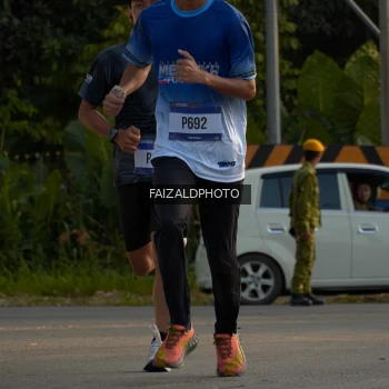 Runner Photo 3483904