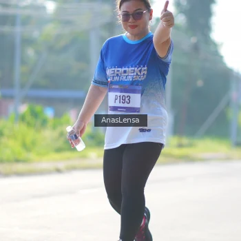 Runner Photo 3483925