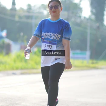 Runner Photo 3483969