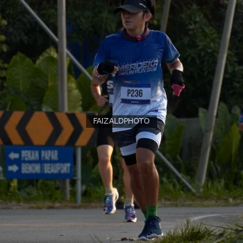 Runner Photo 3484041