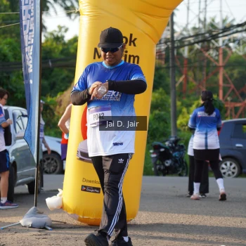 Runner Photo 3484073