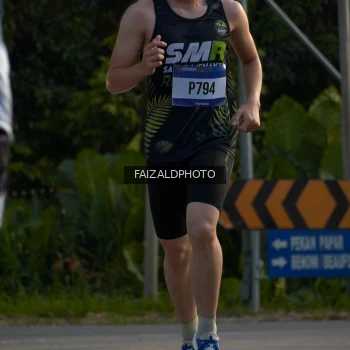 Runner Photo 3484099