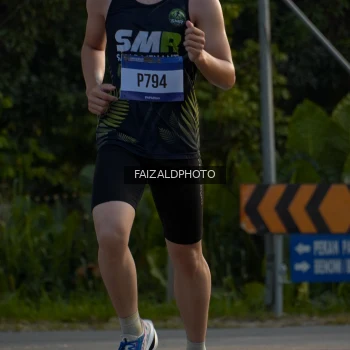 Runner Photo 3484109