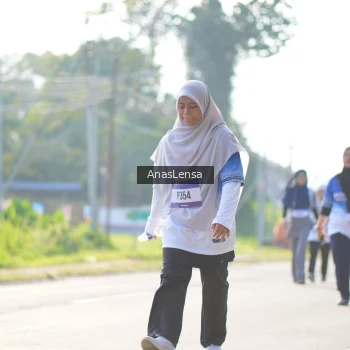 Runner Photo 3484114