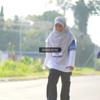 Runner Photo 3484122