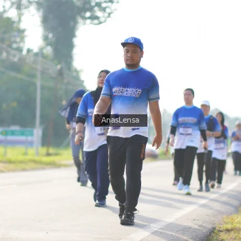 Runner Photo 3484133