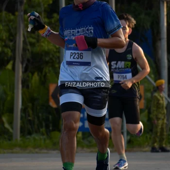 Runner Photo 3484138