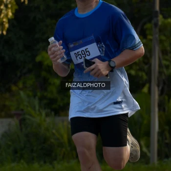 Runner Photo 3484142