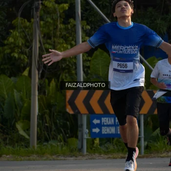 Runner Photo 3484194