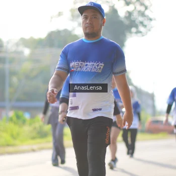 Runner Photo 3484195