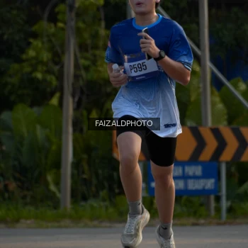 Runner Photo 3484199
